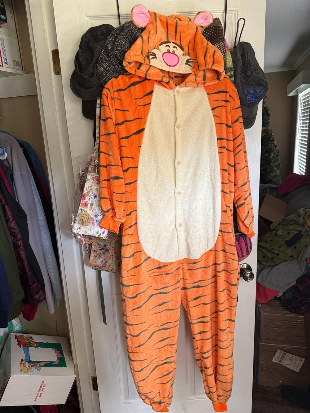 Like New Disney Tigger Adult Costume with pockets. Perfect for Halloween or bed